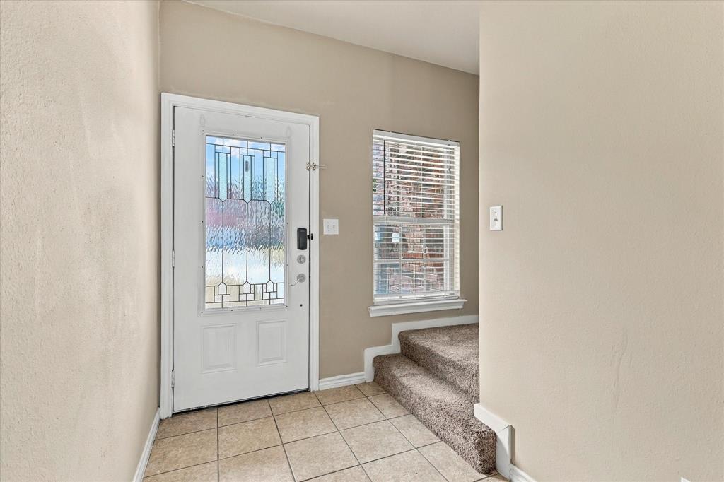 902 Parkplace Ridge