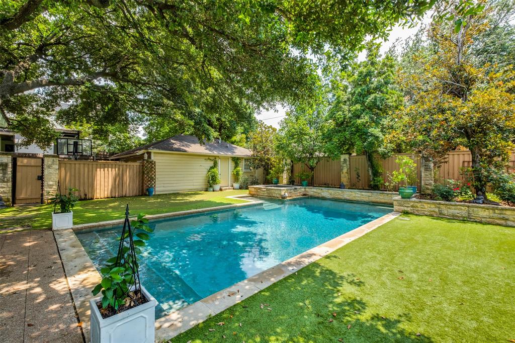 Caruth Hills 04 - Residential