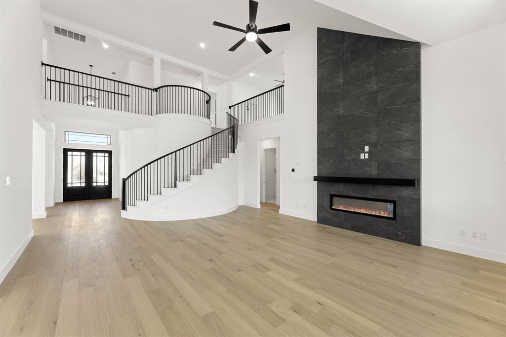 La Frontera - Residential