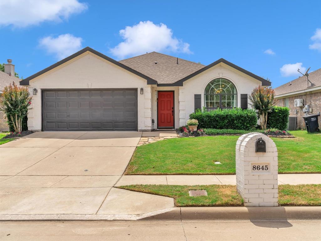 8645 Corral Circle