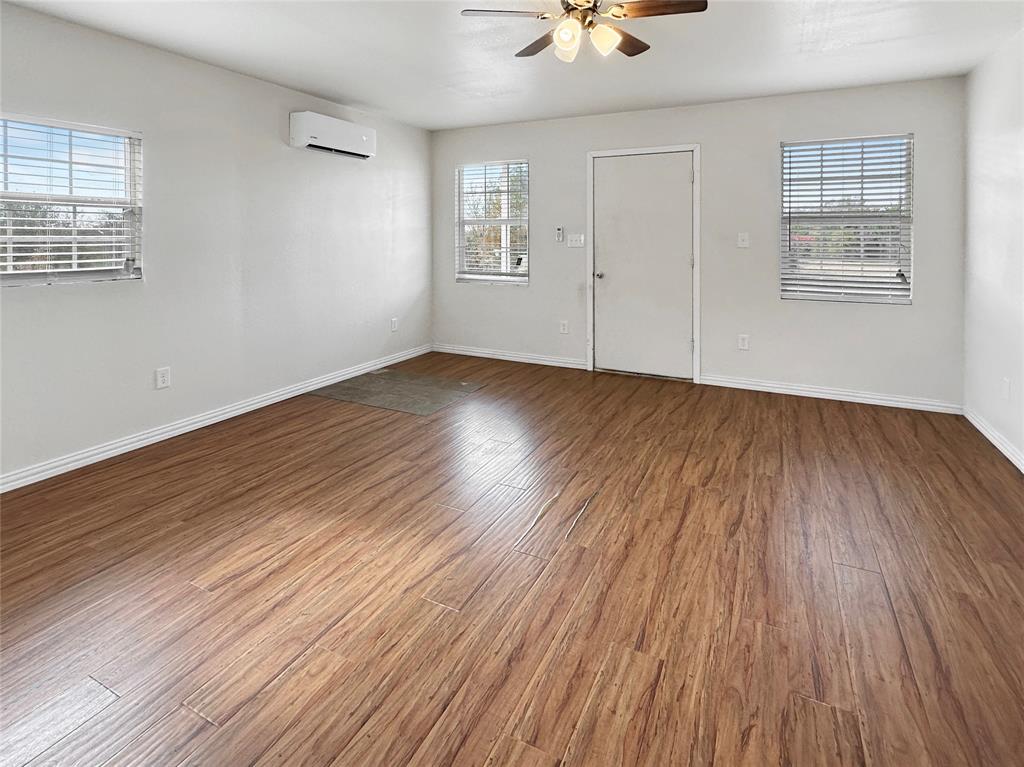 Dallas County School Land Surv - Residential