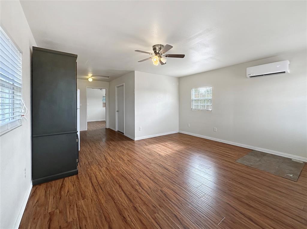 Dallas County School Land Surv - Residential