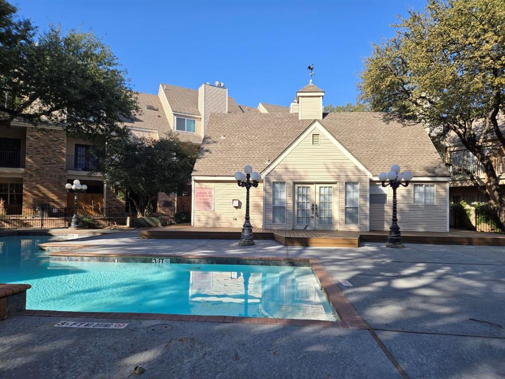 Parkway Quarters Condo - Residential