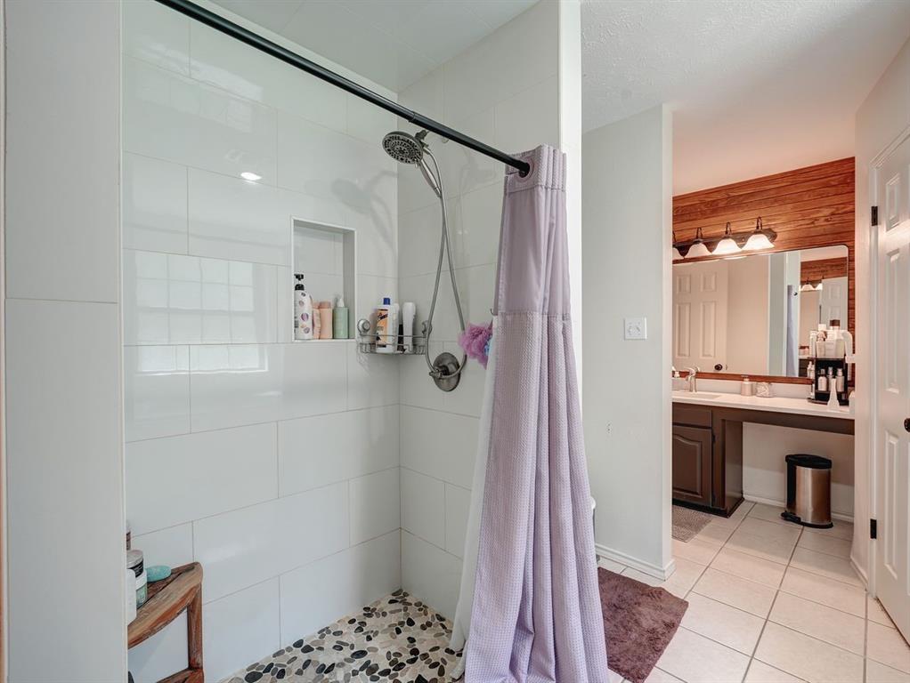 CASTLEROCK ESTATES - Residential