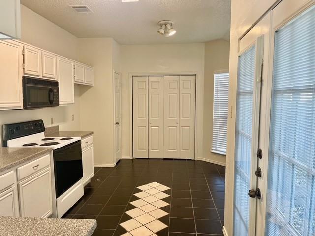 Windsor Park Add - Residential Lease