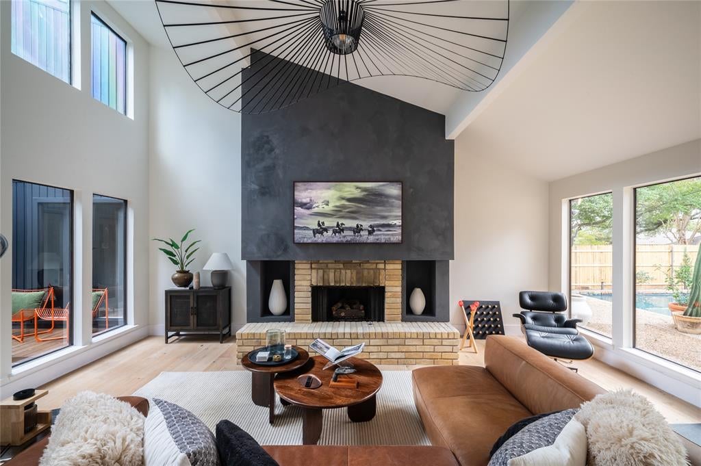 7111 Claybrook Drive