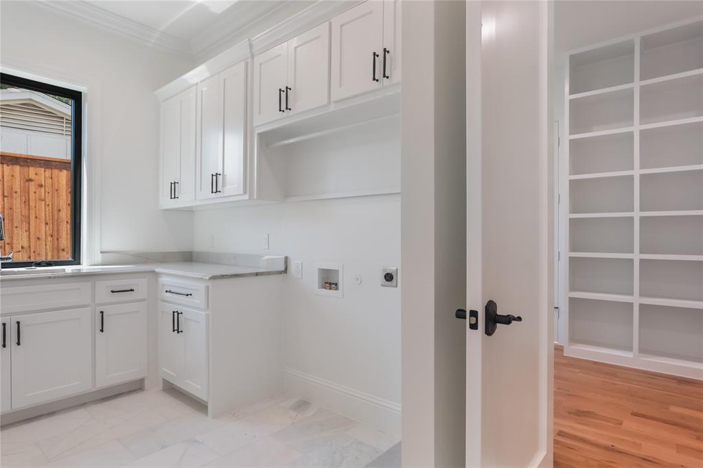 Canyon Creek 02 - Residential