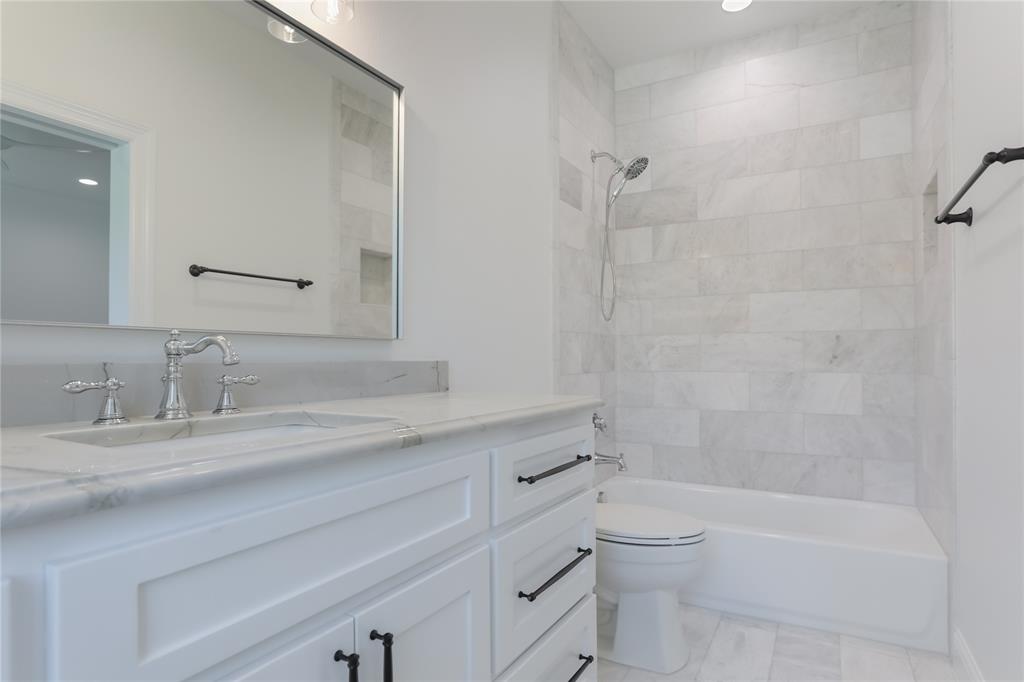 Canyon Creek 02 - Residential