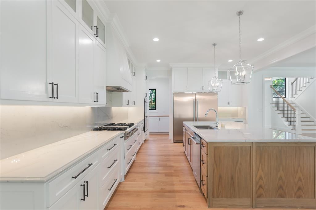 513 Lawnmeadow Drive