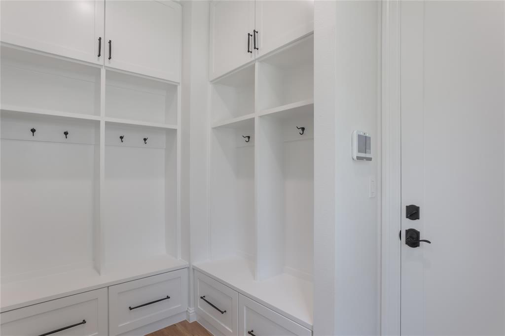 Canyon Creek 02 - Residential