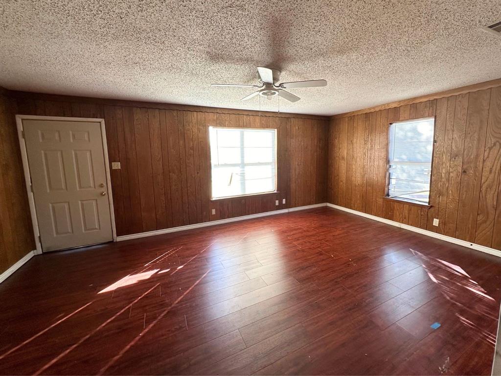 2305 Greenville Street