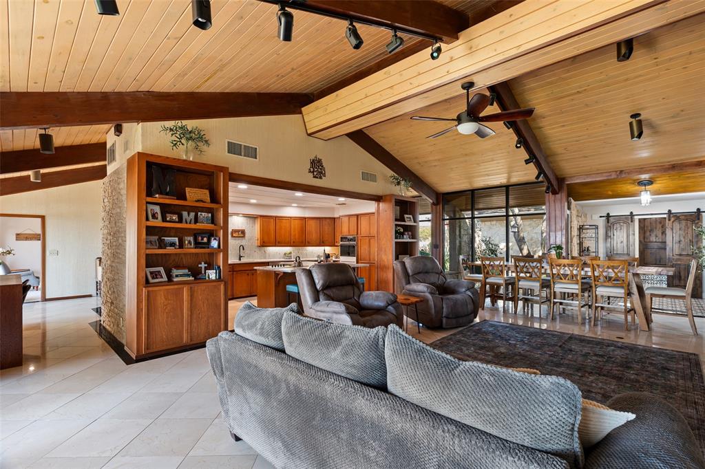 Decordova Bend Estate - Residential