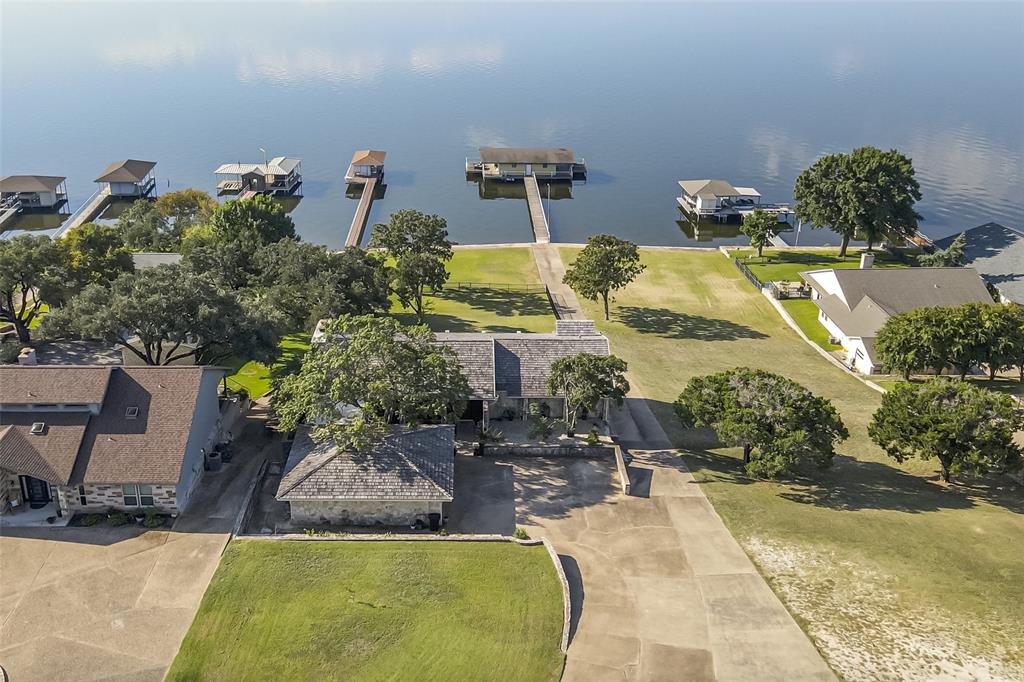 4115 Crescent Drive