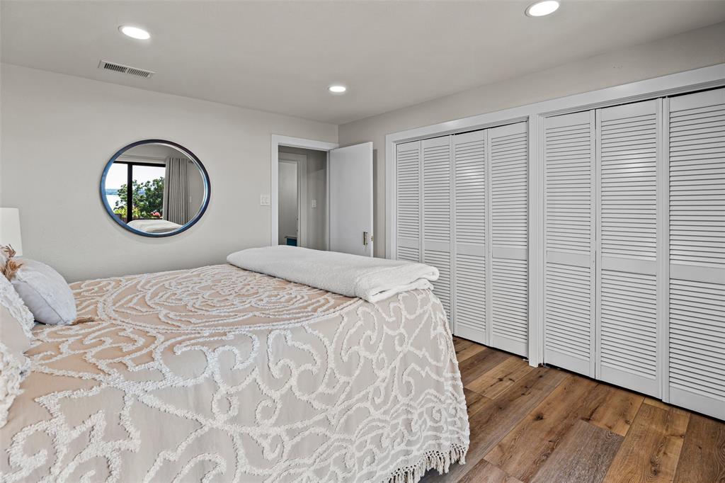 Decordova Bend Estate - Residential