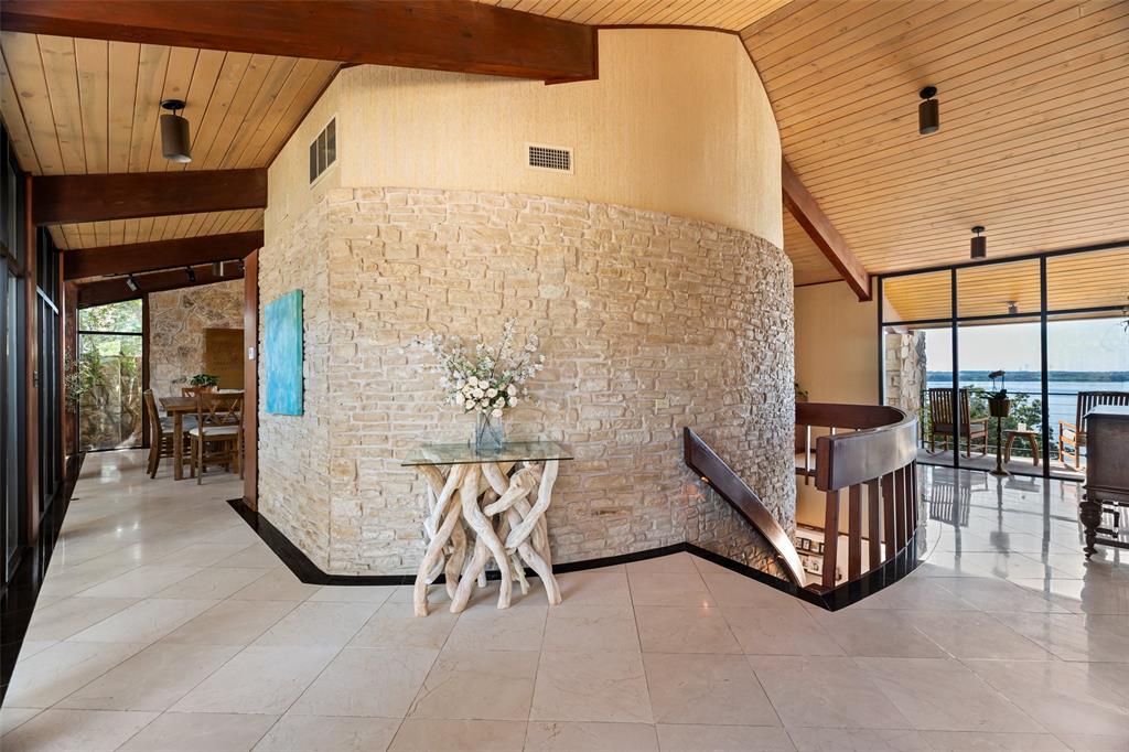 4115 Crescent Drive