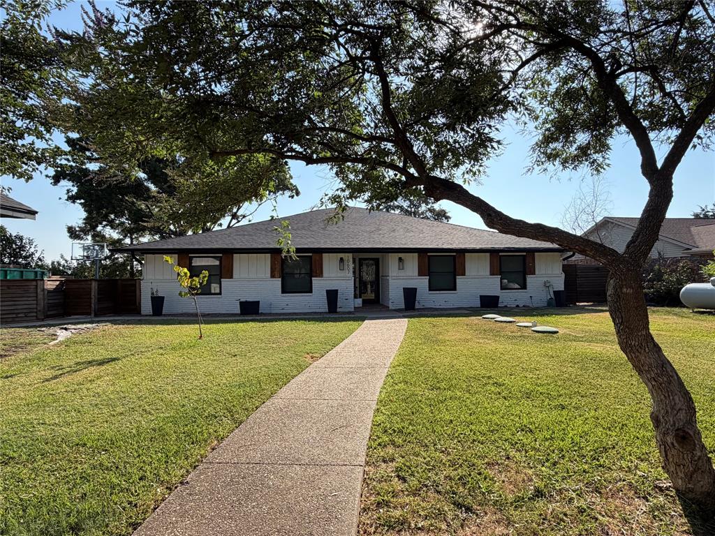 10607 Buccaneer Point