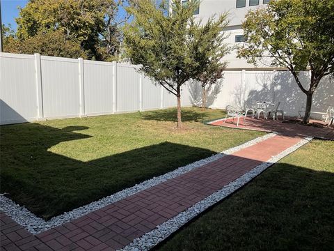 Tiny photo for 2206 N Carroll Avenue, Dallas, TX 75204 (MLS # 21129526)