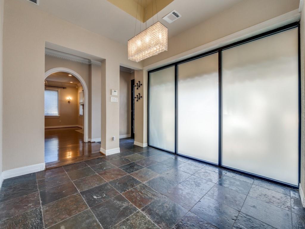 4449 Mockingbird Lane