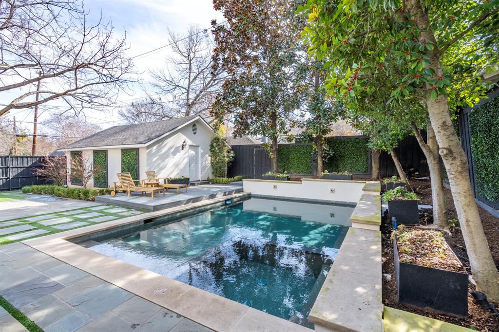 Pasadena - Residential