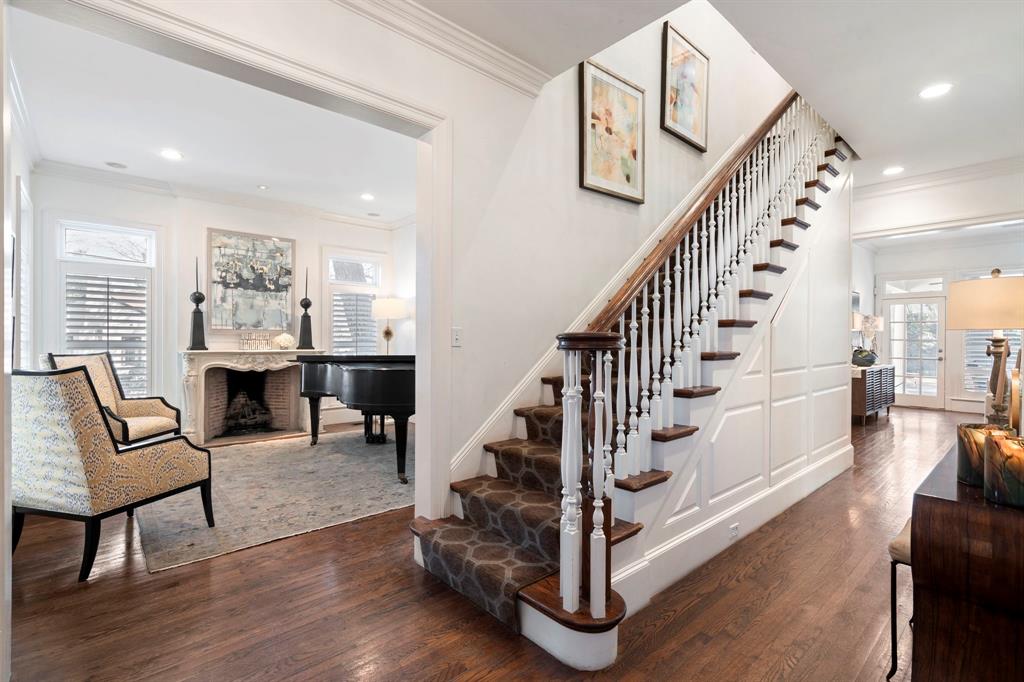 6936 Pasadena Avenue