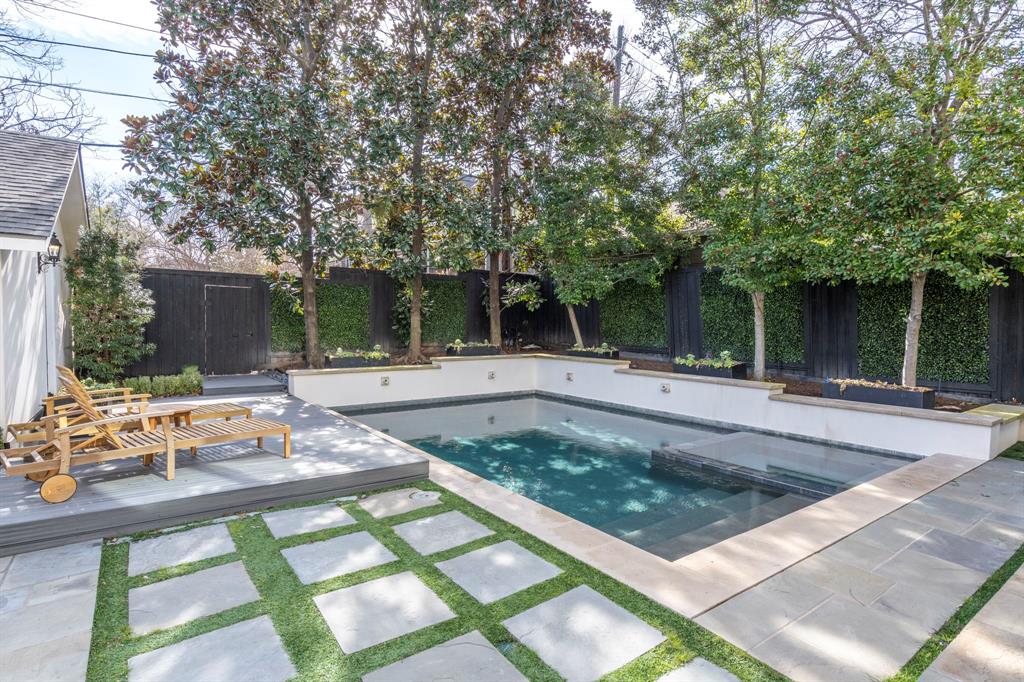 Pasadena - Residential