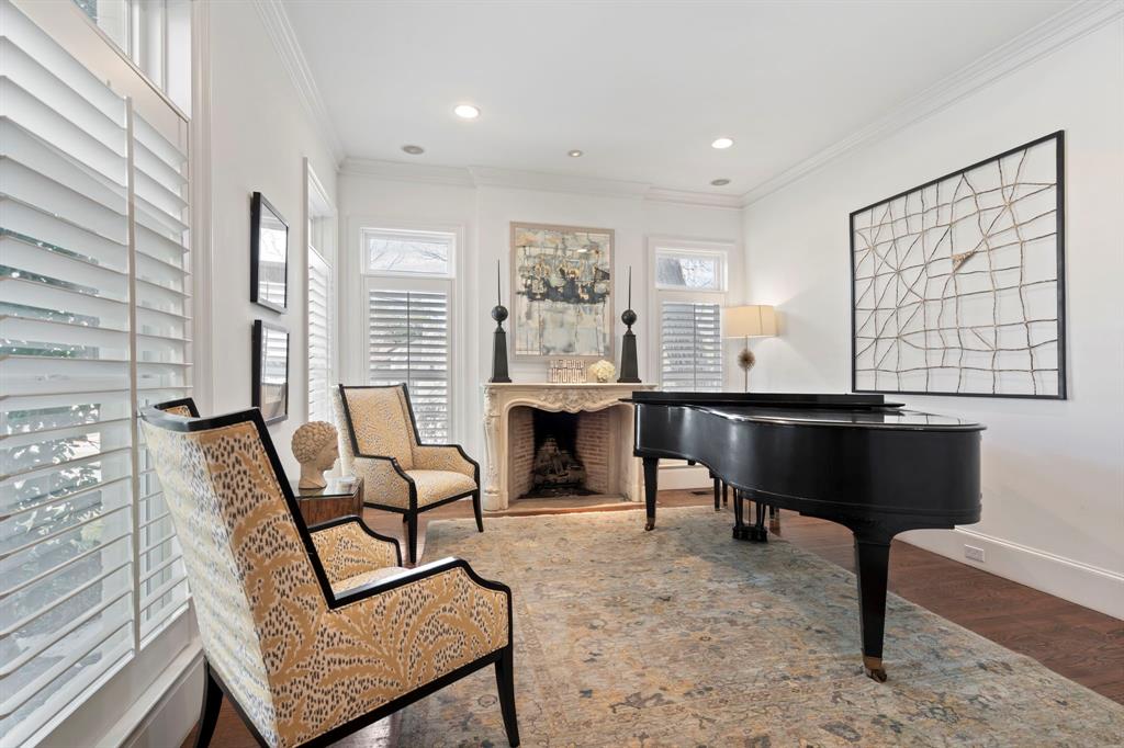 6936 Pasadena Avenue