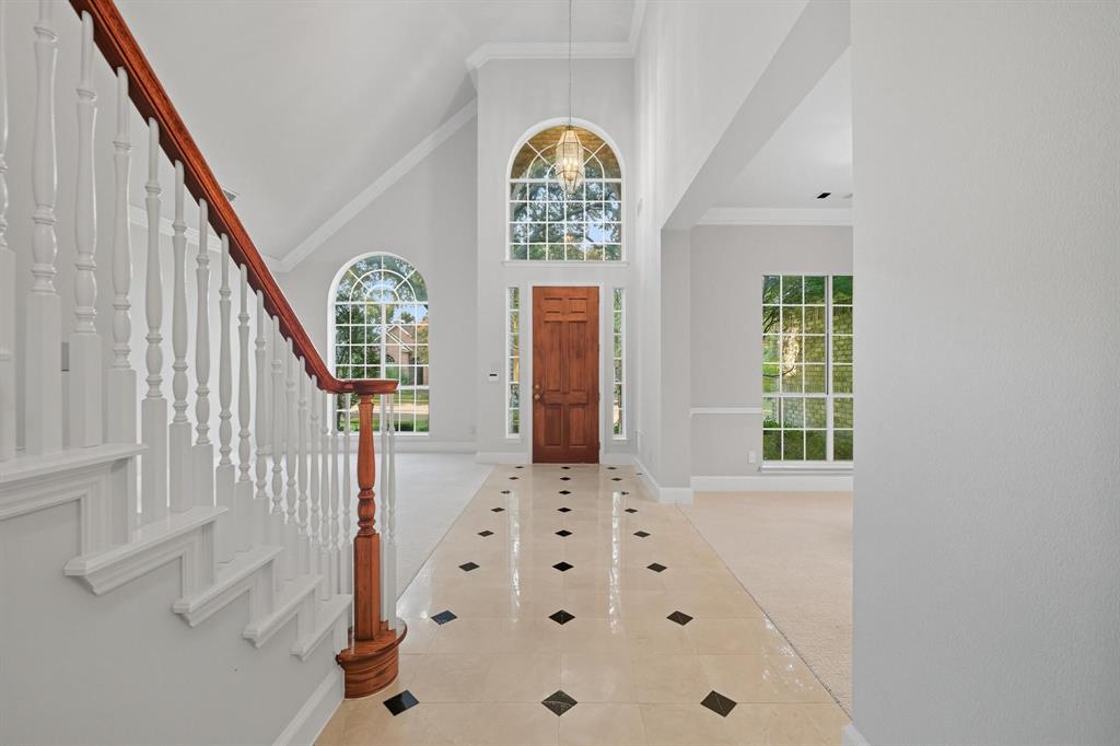 Flower Mound, Texas 75022, United States, 4 Bedrooms Bedrooms, ,3 BathroomsBathrooms,Residential,Pending,209164