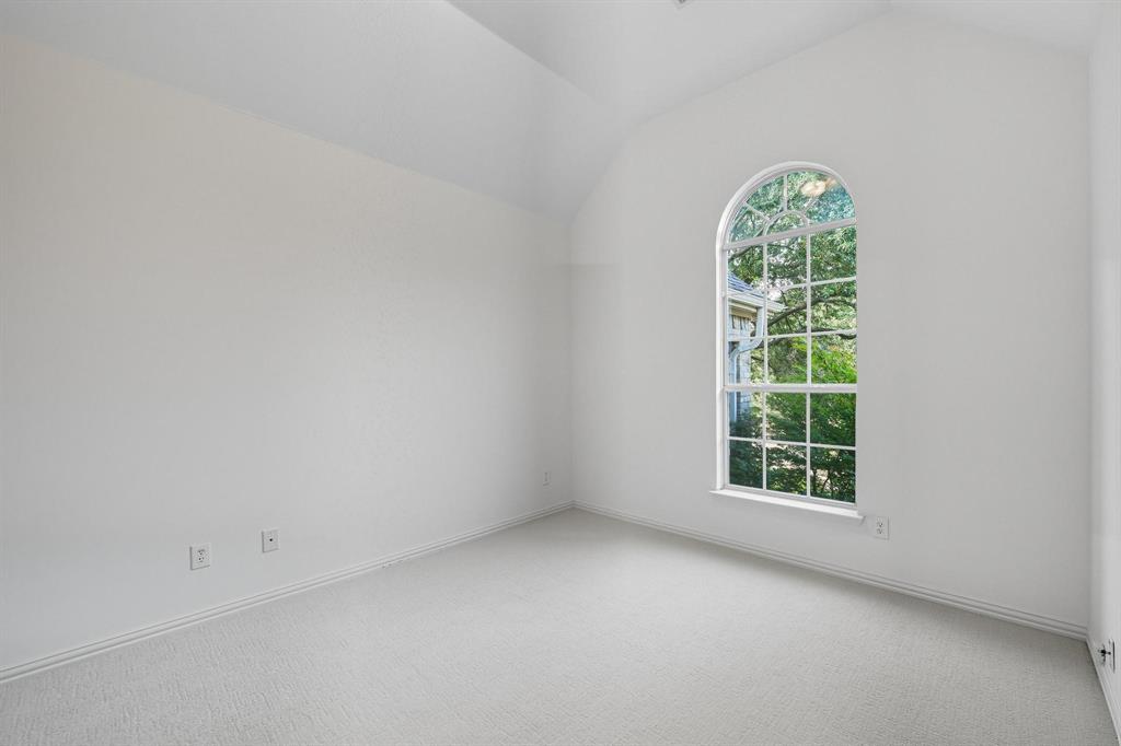 Flower Mound, Texas 75022, United States, 4 Bedrooms Bedrooms, ,3 BathroomsBathrooms,Residential,Pending,209164