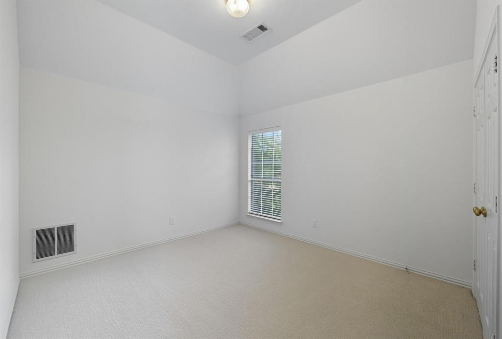 Flower Mound, Texas 75022, United States, 4 Bedrooms Bedrooms, ,3 BathroomsBathrooms,Residential,Pending,209164