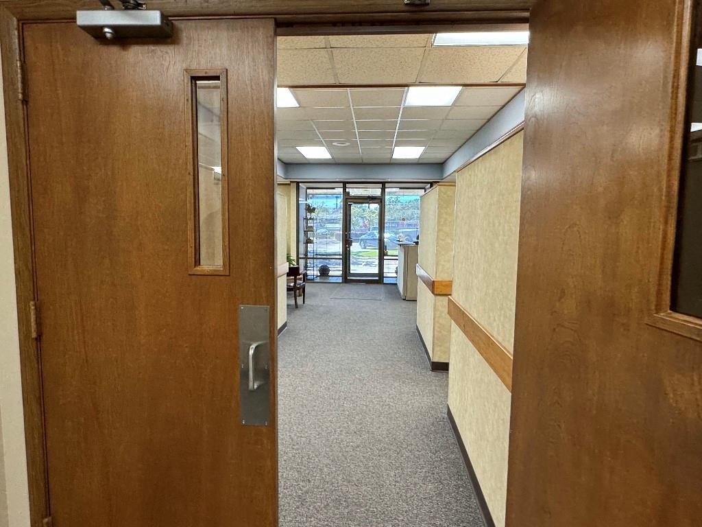 none - Commercial Lease