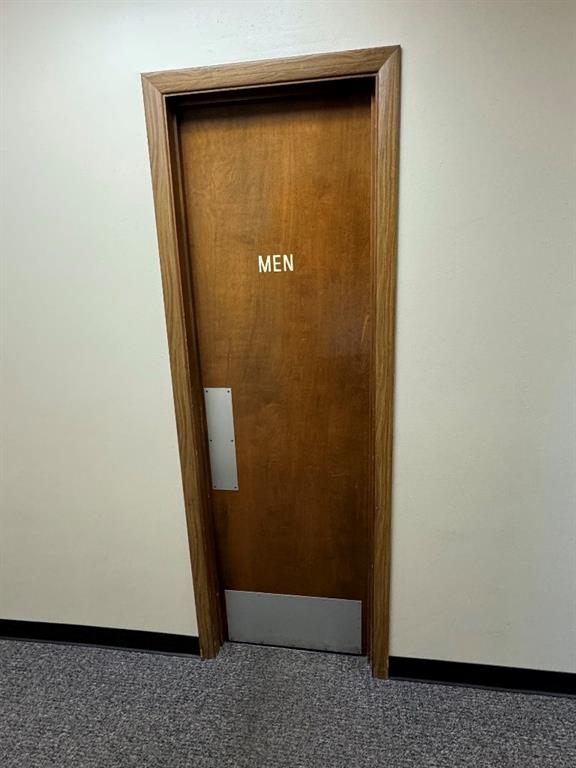 none - Commercial Lease