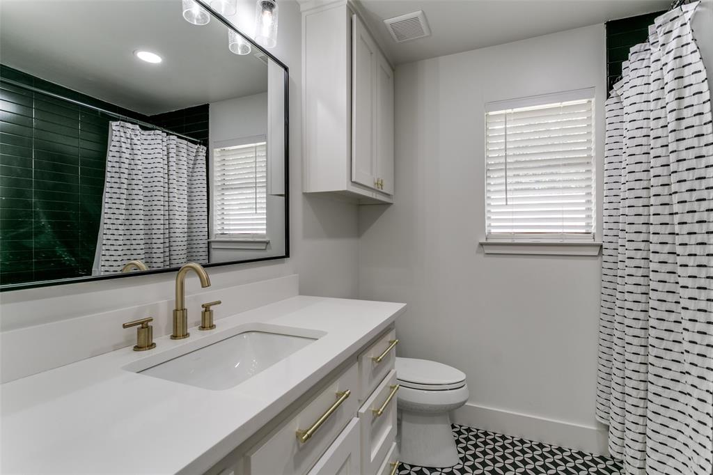 Oak Crest Hills - Residential