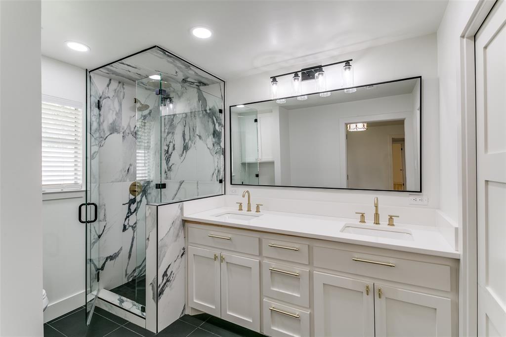 Oak Crest Hills - Residential