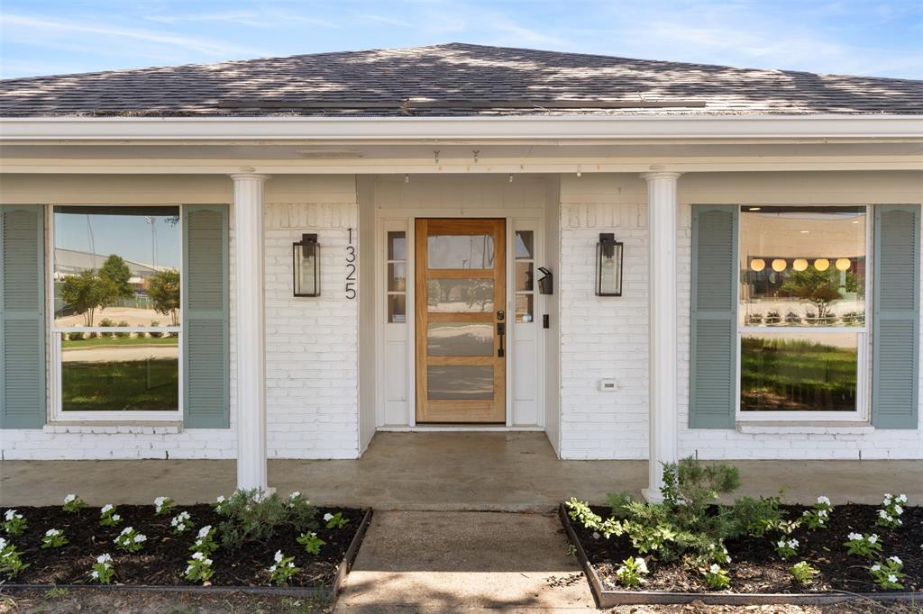 1325 Melrose Drive