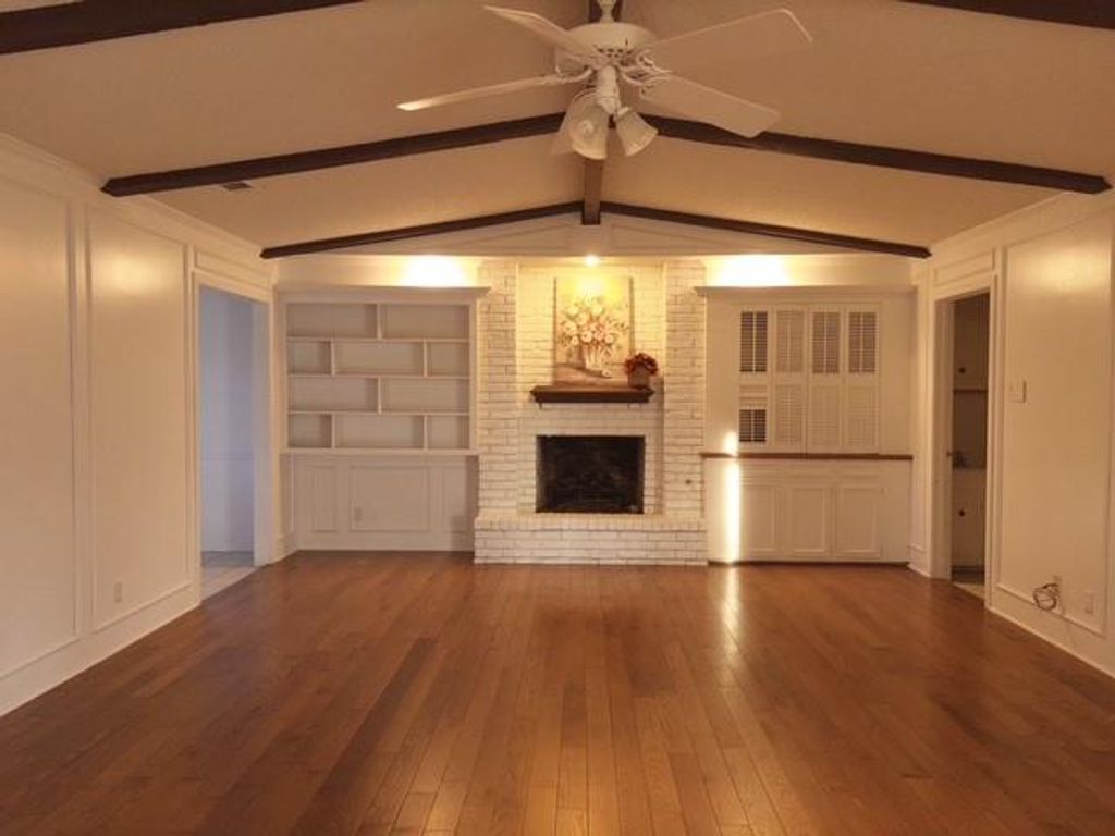 Photo of 116 Greenway Street, Sunnyvale, TX 75182 (MLS # 21185653)