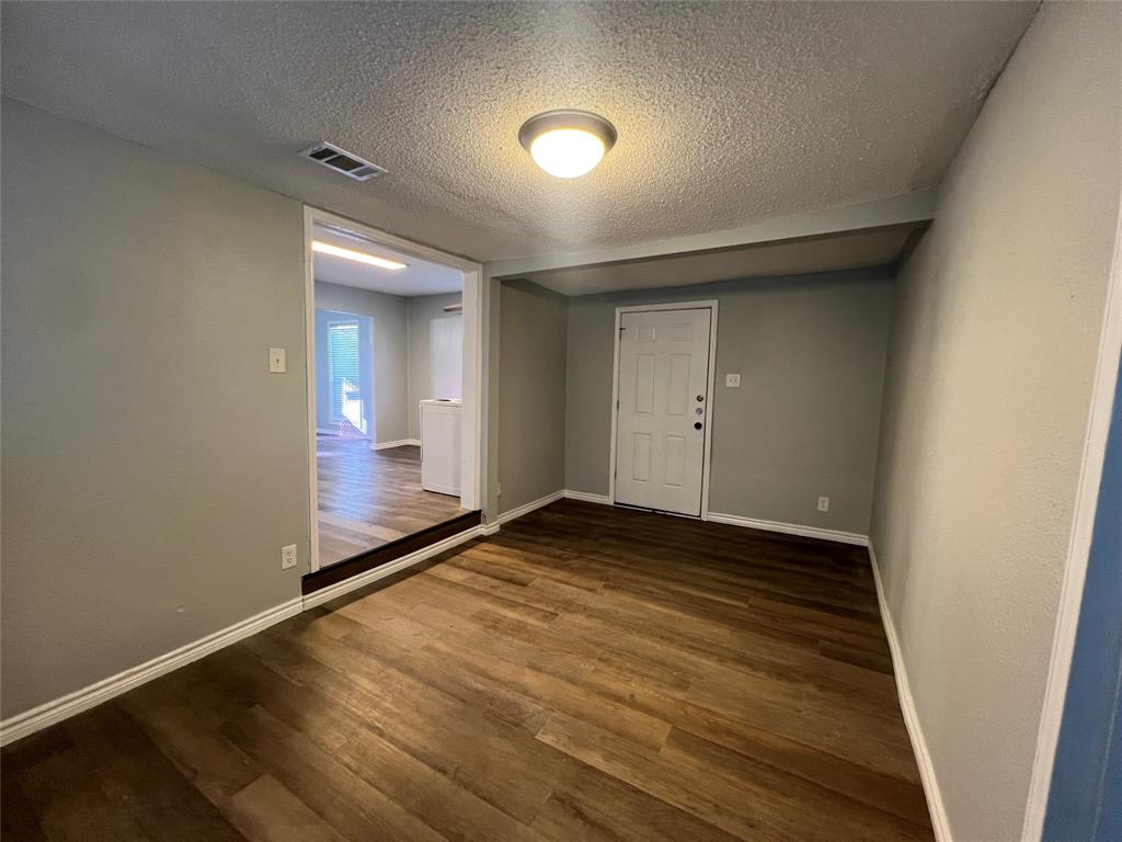 South Summit Heights Add - Residential Lease