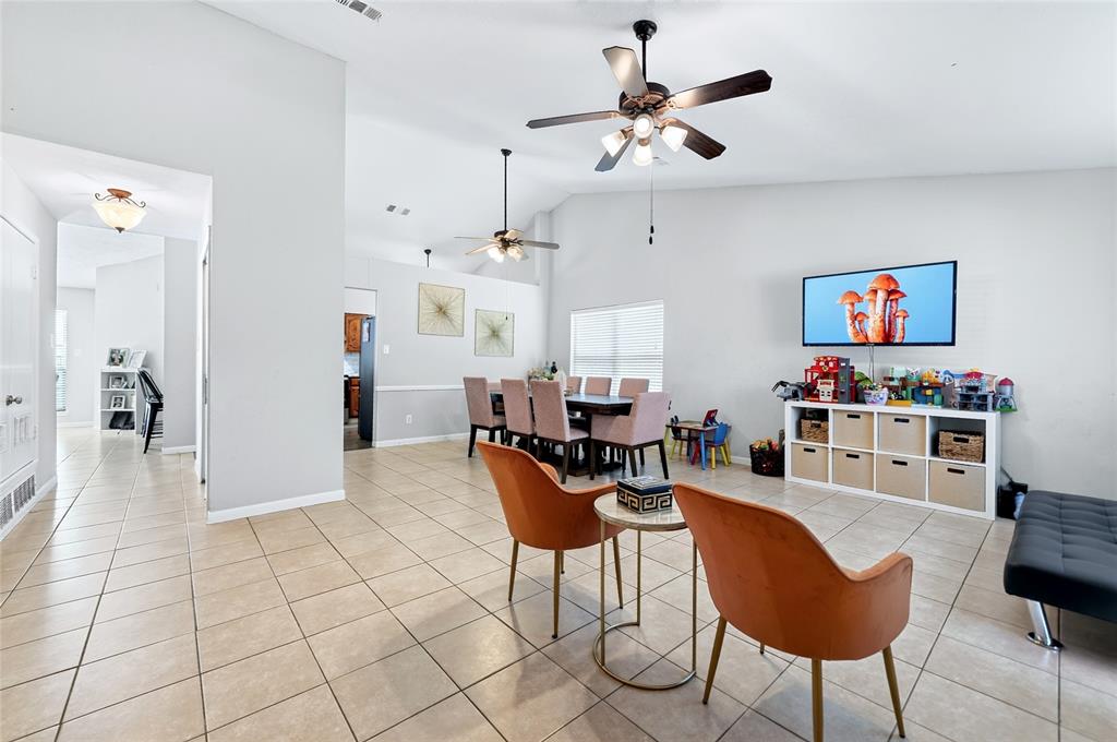 5814 Winell Drive