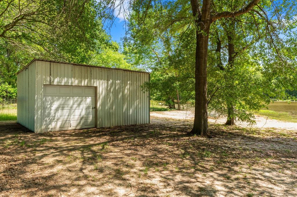 Alba Lakeshores - Residential