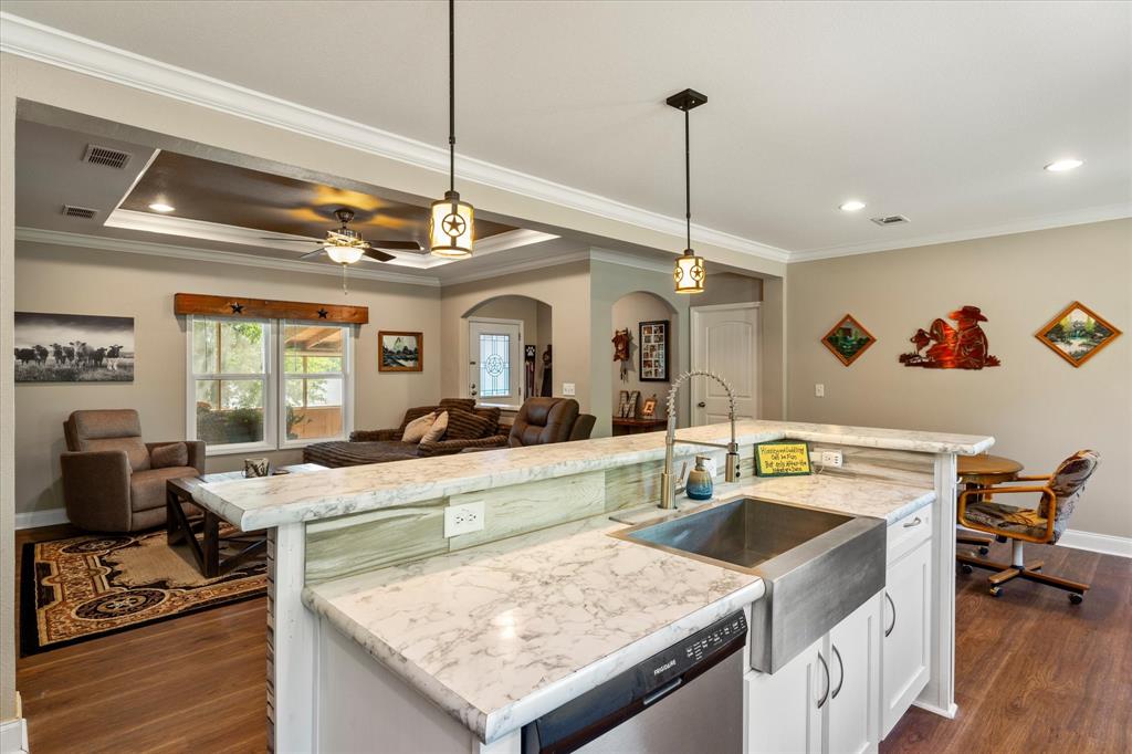 Alba Lakeshores - Residential