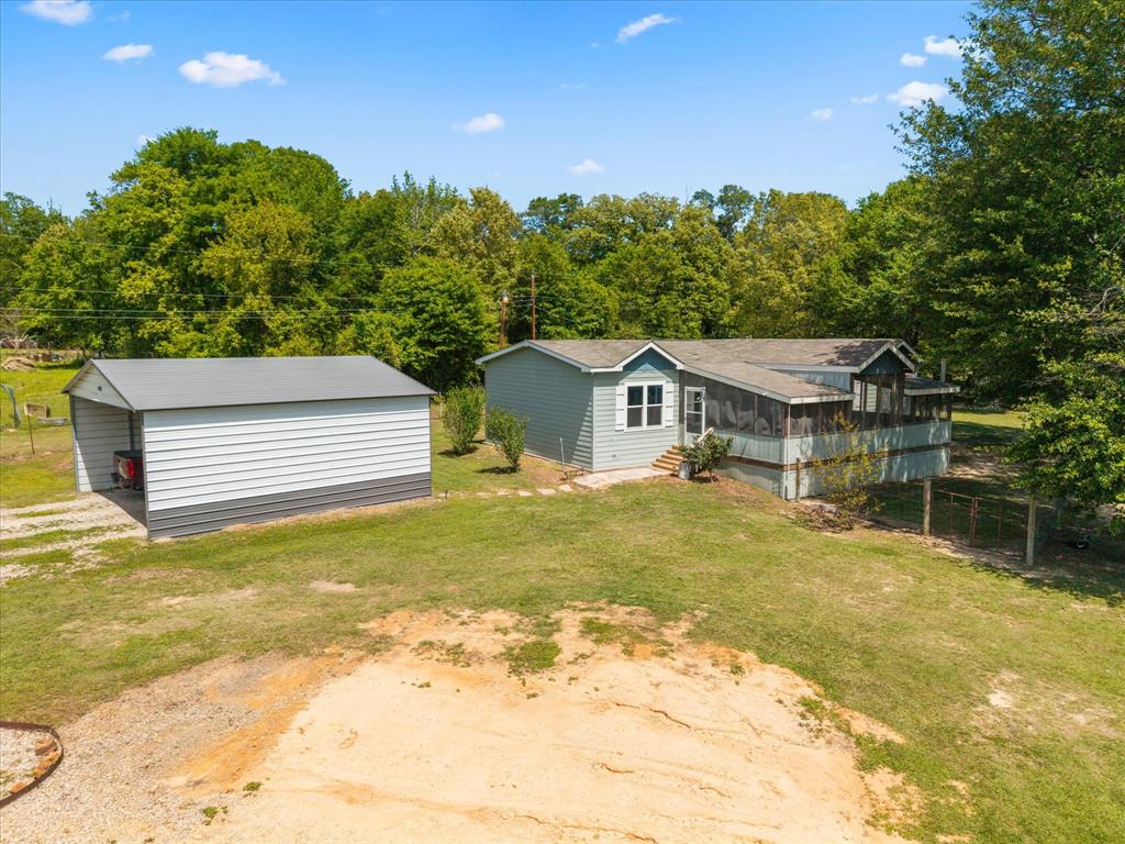 Alba Lakeshores - Residential