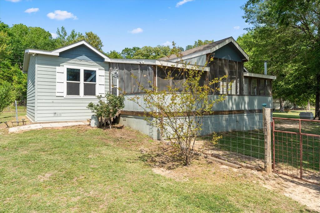 Alba Lakeshores - Residential