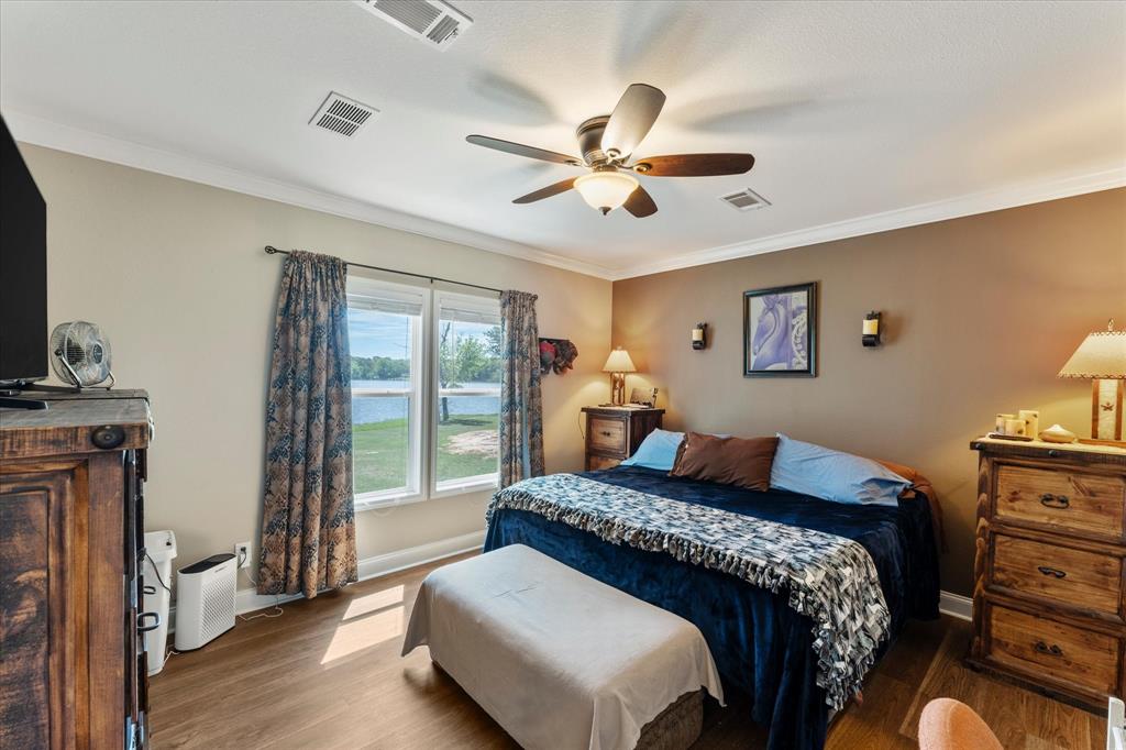 Alba Lakeshores - Residential