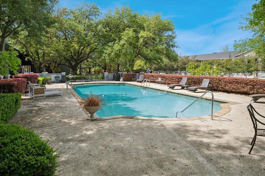 Condo Fontainbleau - Residential