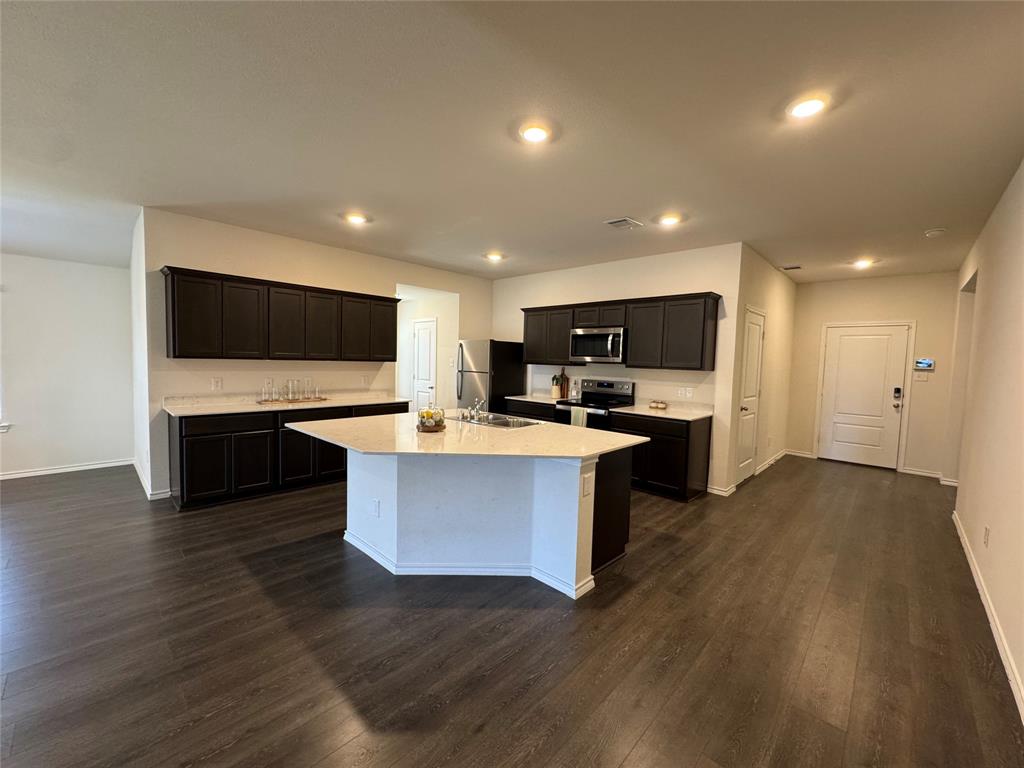 Valor Farms Ph 2 - Residential Lease