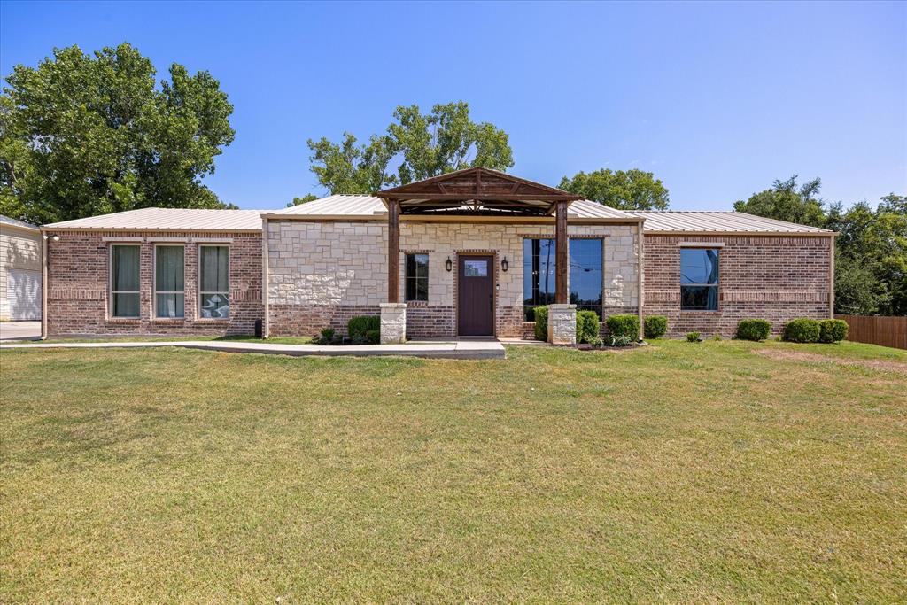 3119 Bob White Drive
