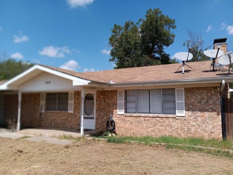Photo of 100 Pecan Street, Gustine, TX 76455 (MLS # 21396953)