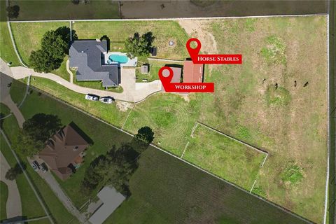800 Round Hill Road Fort Worth TX 76131