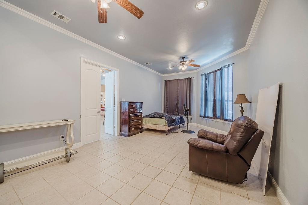 Lake Ridge 11 - Residential