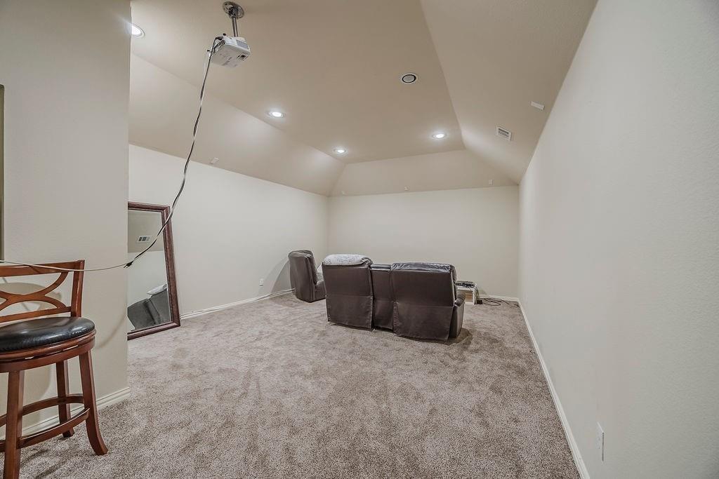 Lake Ridge 11 - Residential