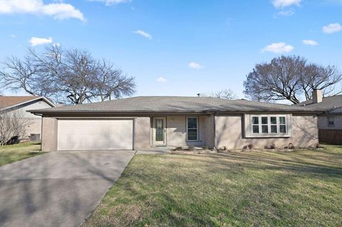 6504 Sherri Lane North Richland Hills TX 76182